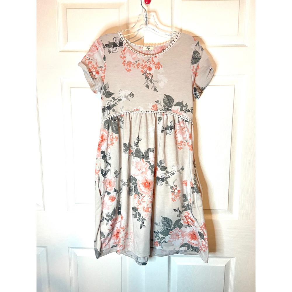 Egy Floral Empire Waist Pocket Dress Peach Grey Lace Trim Short Sleeve Vacation